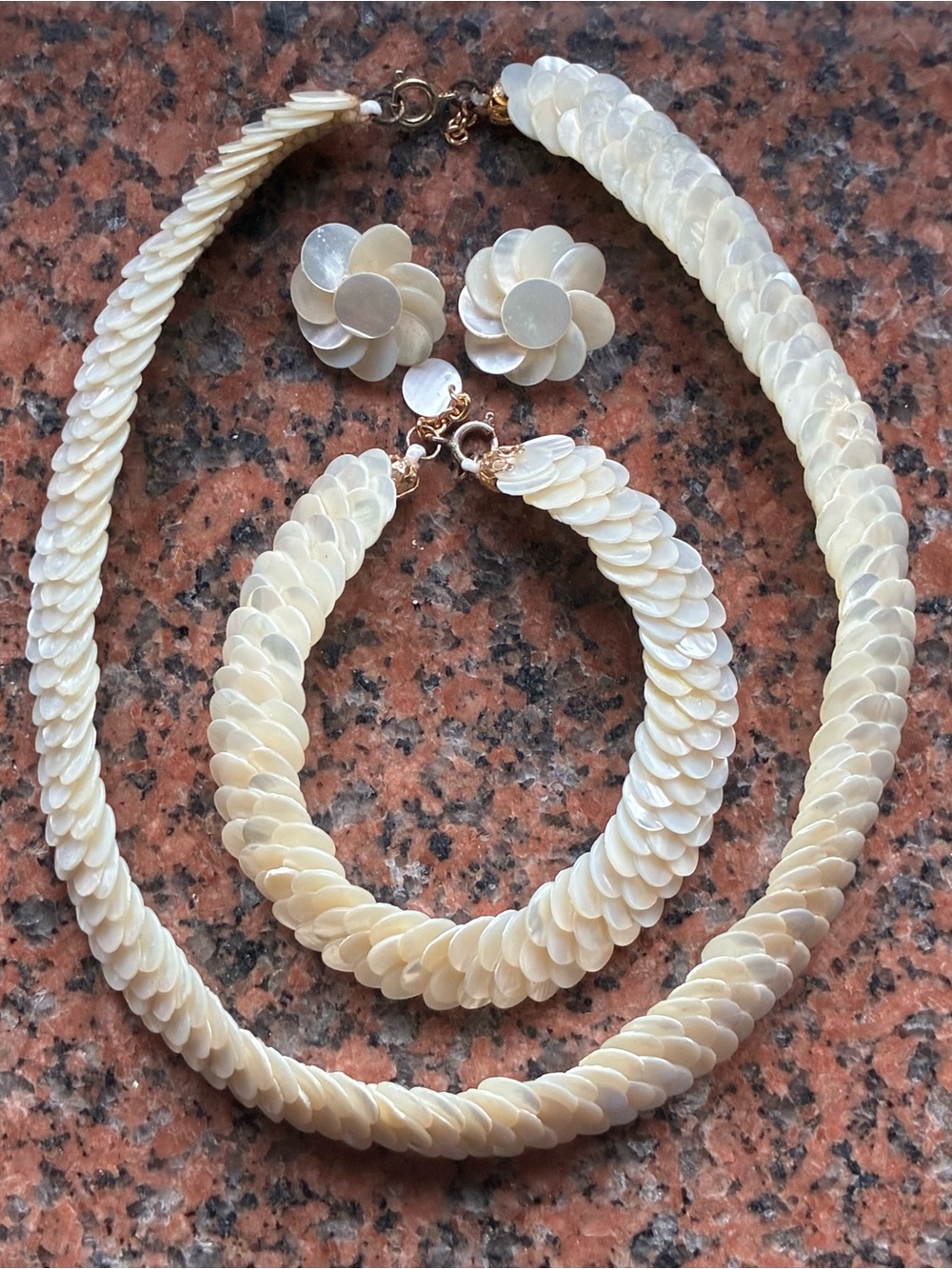 Vintage Mother-of-Pearl Shell Necklace, Bracelet & Earrings Set